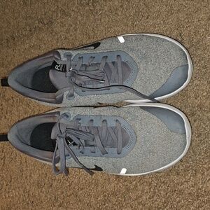 Nike Flex Experience rn 8 mens 8.5 running workout shoes